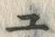 “ユ”字
